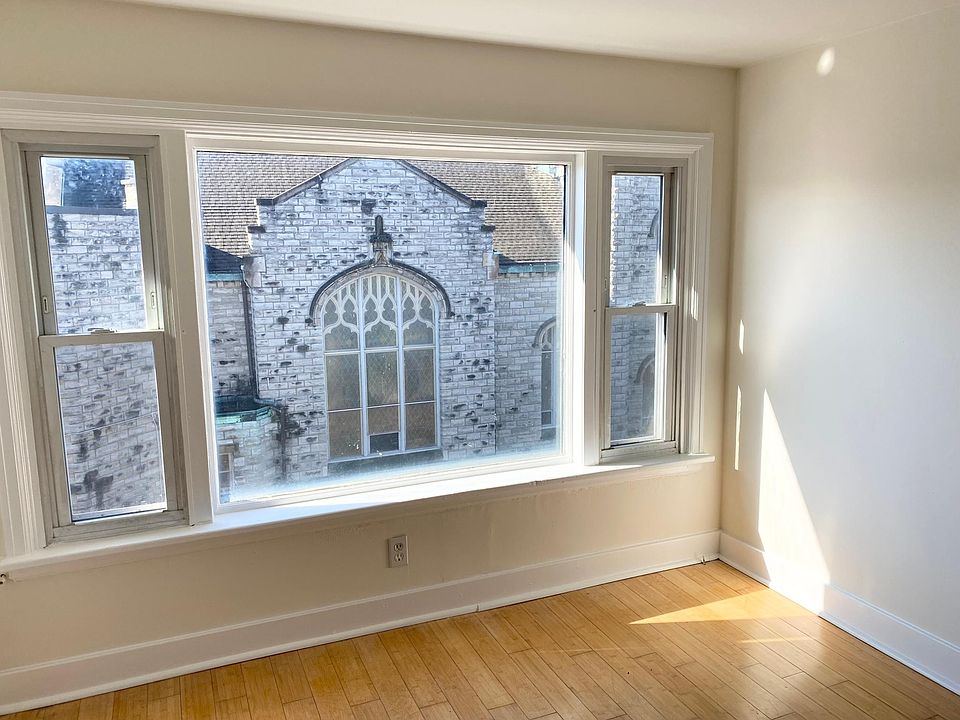 1st image of 341 Richmond Ave APT 4