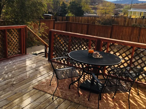 5711 Mayo Ct, Sun Valley, NV 89433