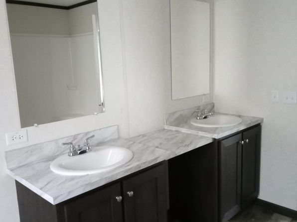 4075 E Holt Rd #244, Holt, MI 48842