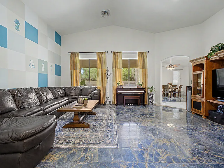12867 W Segovia Dr — Photo 7