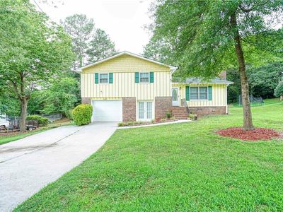 2873 Deshong Dr, Stone Mountain, GA, 30087