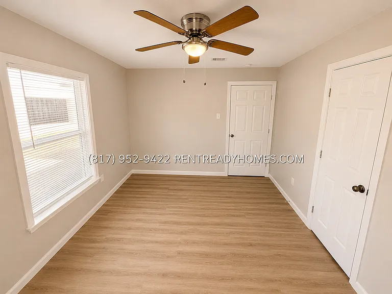8105 Bonner Dr — Photo 10