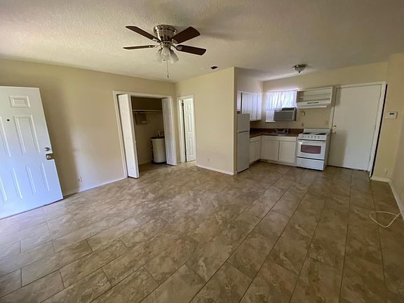 2nd image of 1242 N Laura St APT 3