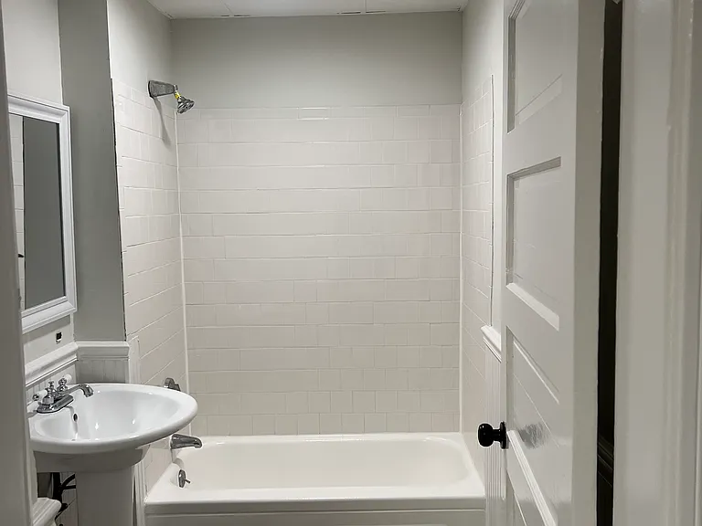 56 Ward St #4B — Photo 9