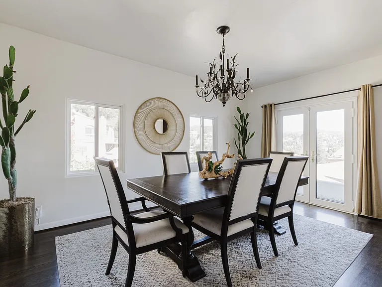 2041 Glencoe Way — Photo 16