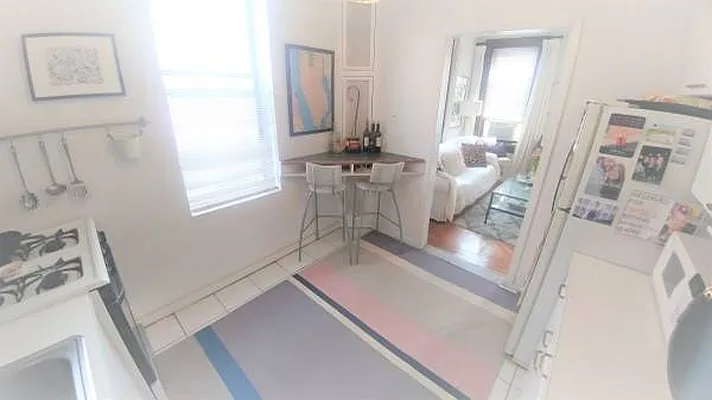 Rented by Downtown Mgt & Realty LLC | media 4