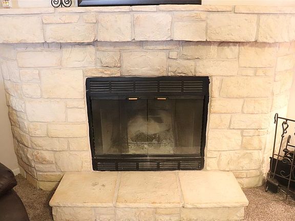 4th image of 321 Knights Cir