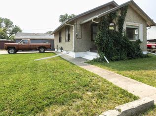 4910 52nd Ave, Taber, AB T1G 1H6