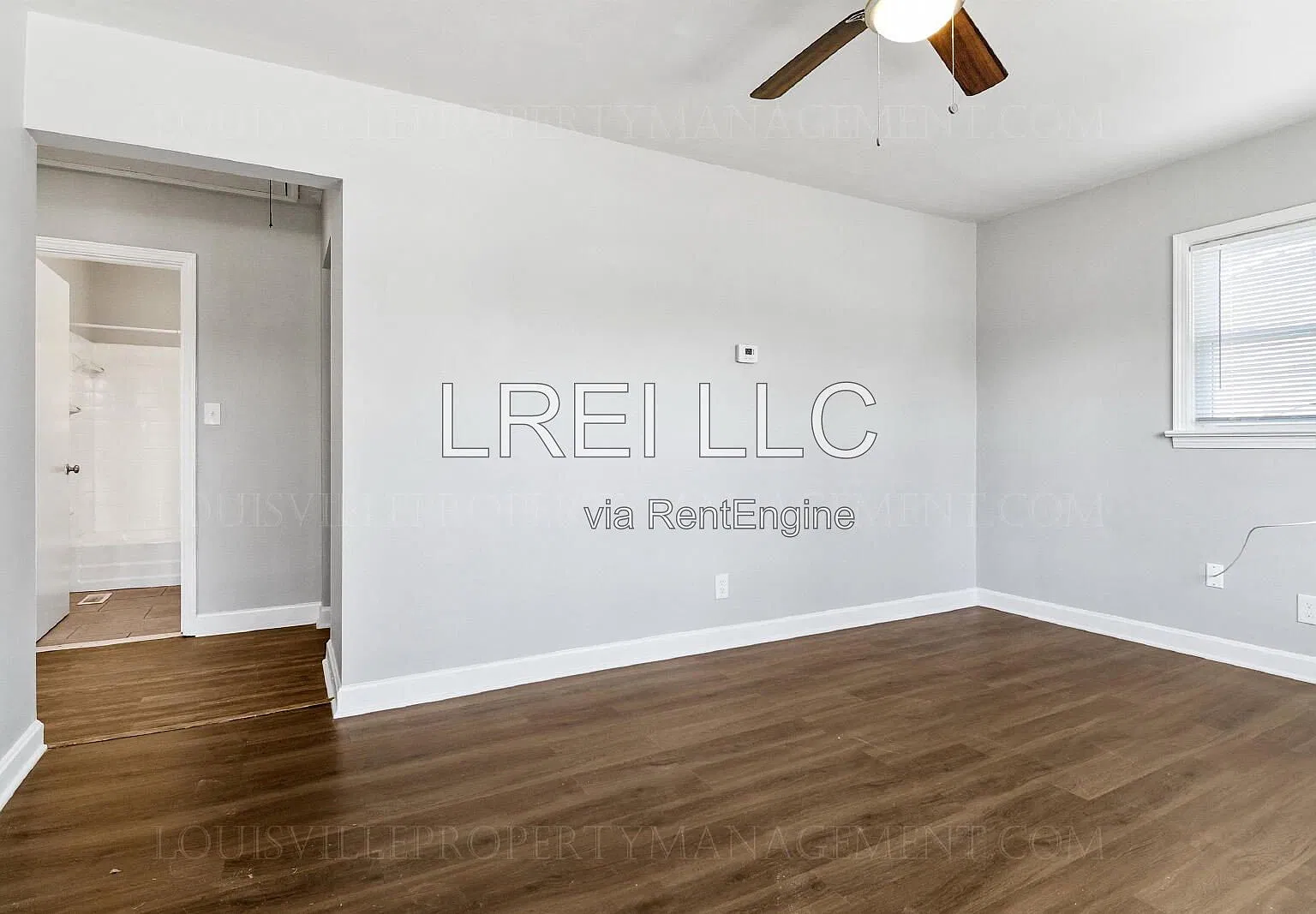 3 bed, 1.0 bath, 1015 sqft, $1,350 — Photo 2