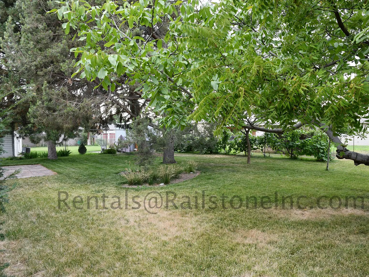 2 bed, 814 sqft, $1,650 — Photo 3
