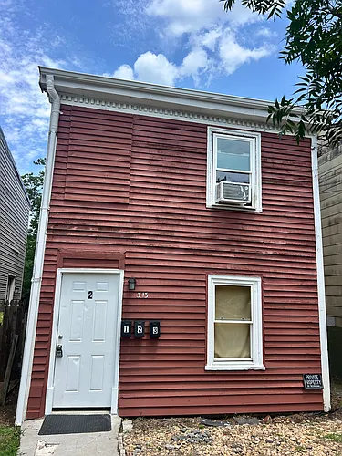 313 Prince Edward St #2 Photo 1
