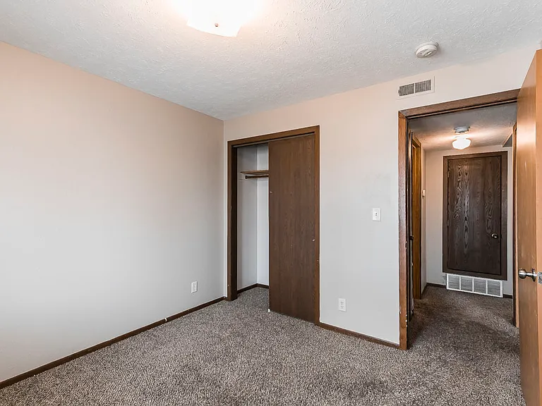 4225 N 60th St #5 — Photo 11