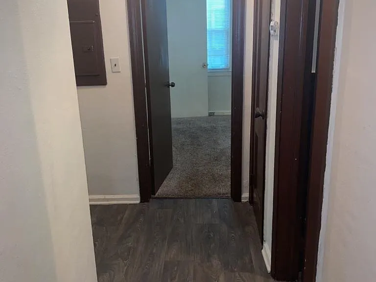 2354 Banks Ave — Photo 8