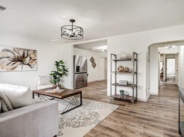 269 Gene Ave NW, Albuquerque, NM 87107