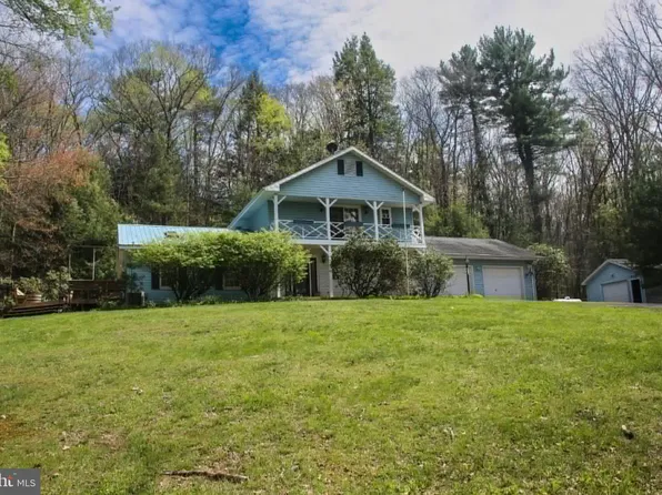 1740 Old Crellin Rd, Oakland, MD 21550