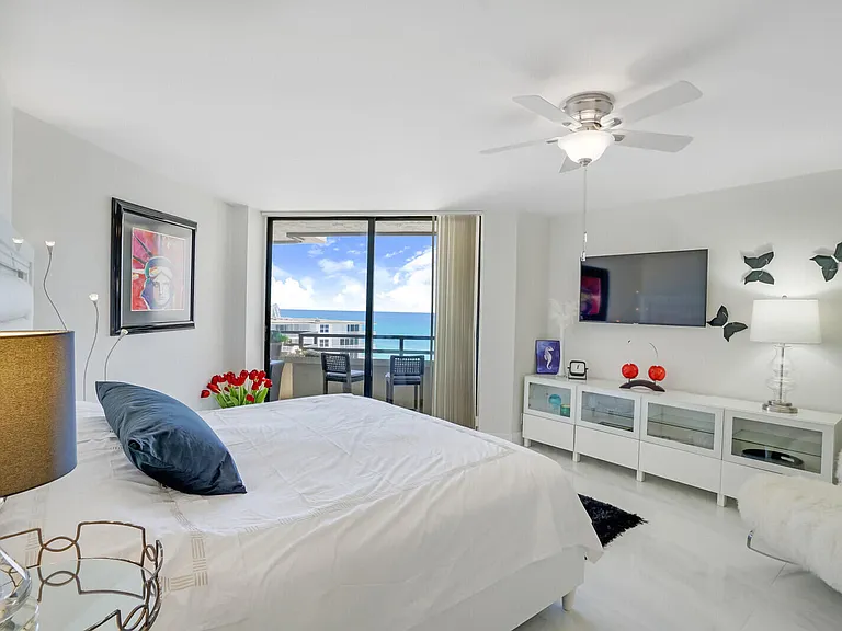 3560 S Ocean Blvd #Penthouse 4 — Photo 17