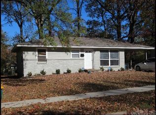26 S Wakefield Dr, Little Rock, AR 72209