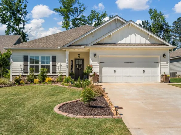 8007 Barton Dr, Midland, GA 31820