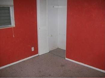 4th image of 1383 NE 27th Ct