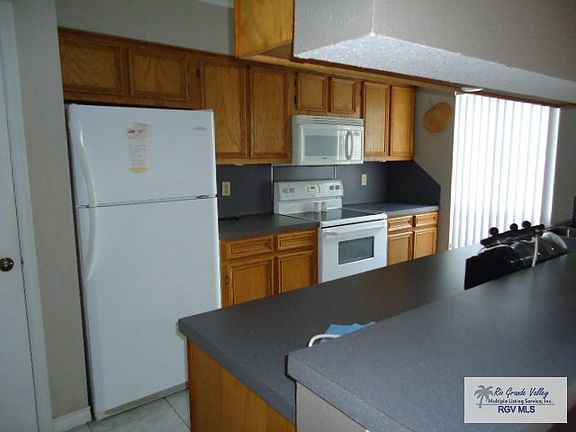 4th image of 3500 Carmen Blvd #306