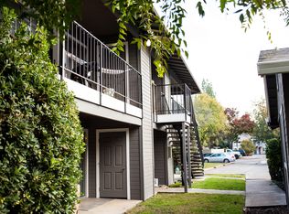 1136 W 1st St #4B-2BA, Chico, CA 95928