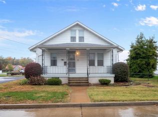 217 W Kunz St, Columbia, IL 62236