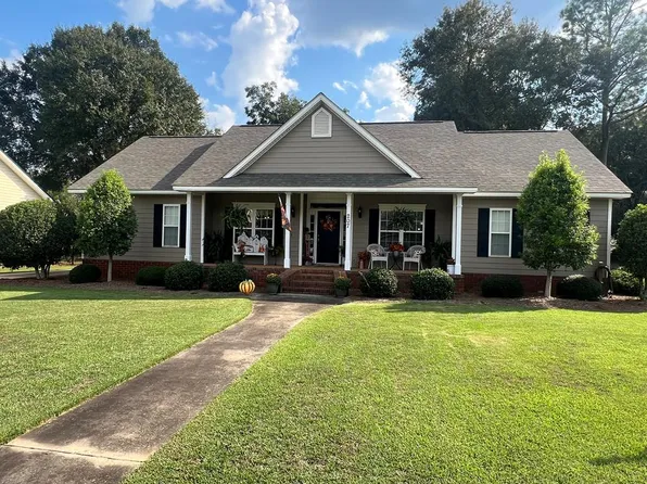 207 Fairway Cir, Americus, GA 31709