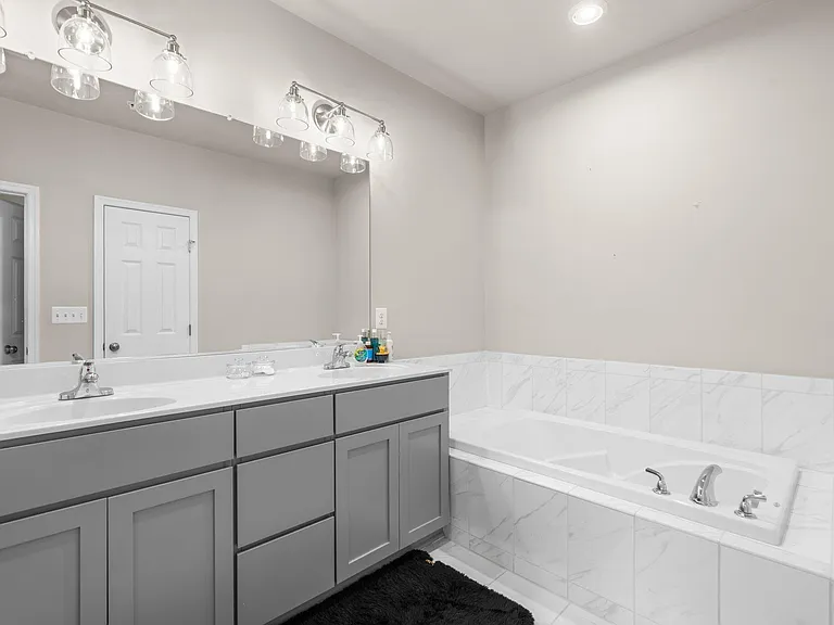 527 Leftwich Ln — Photo 18
