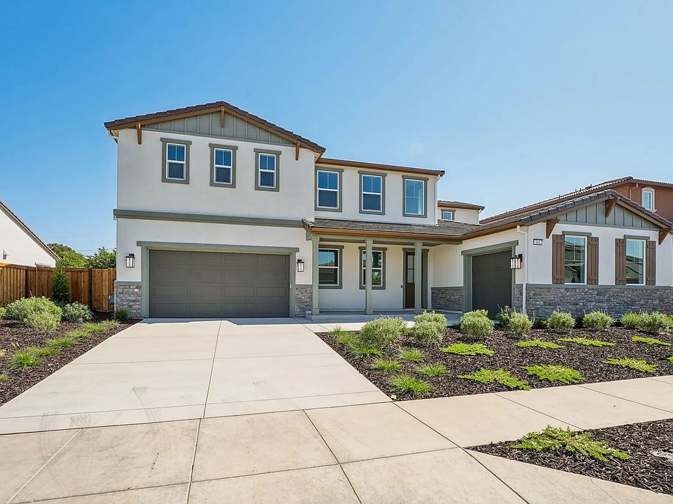 Orchard Grove Lot 32 Exterior