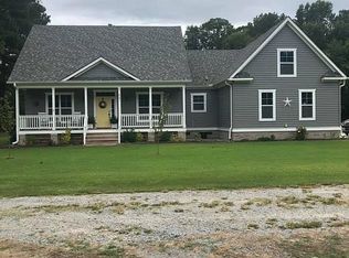 571 Turlington Rd, Suffolk, VA 23434