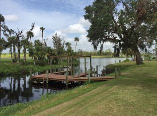 540 S Captain Hendry Dr, Labelle, FL 33935
