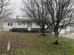 8630 Dundee Rd, Erie, PA 16509