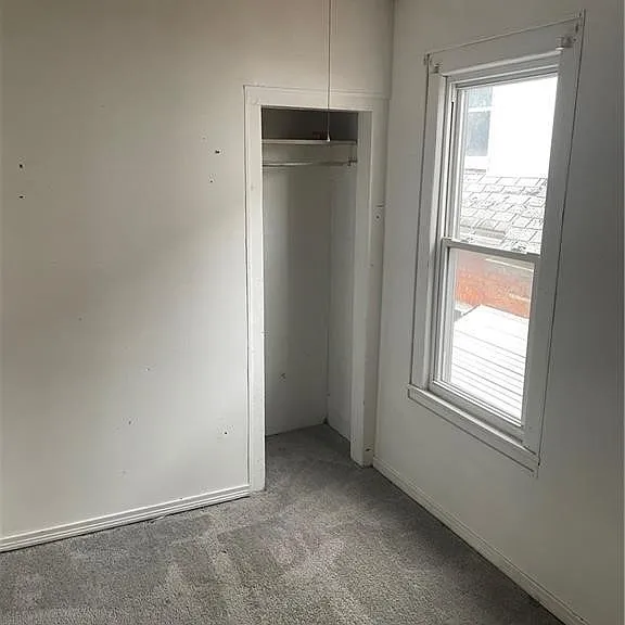 226 Longnecker St — Photo 8