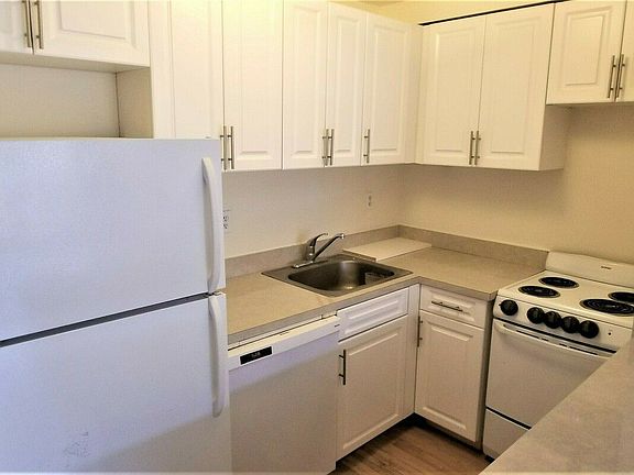 4th image of 422 E 89th St APT 7B