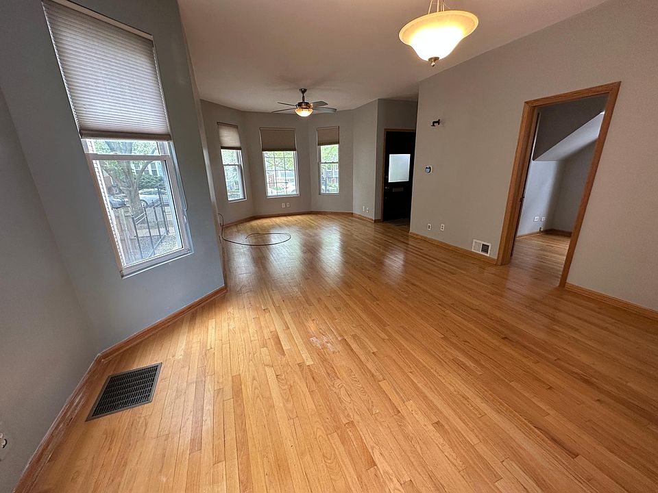 1st image of 2715 N Saint Louis Ave APT 1