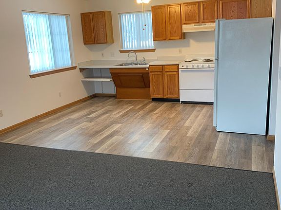 3rd image of 351 Coleita Ct #351