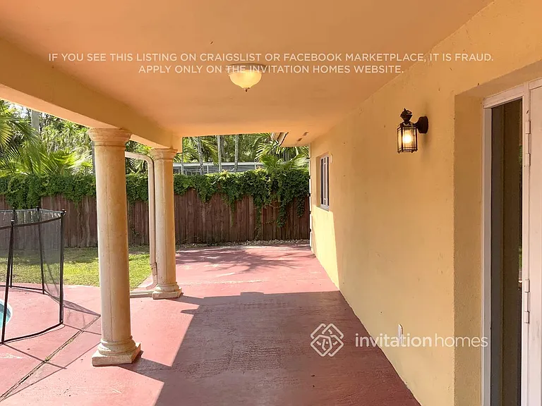 623 W 63rd Dr — Photo 10