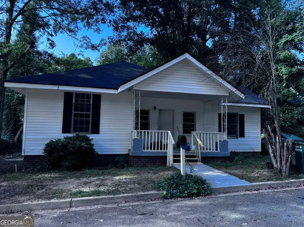 134 W 5th St, Monroe, GA 30655