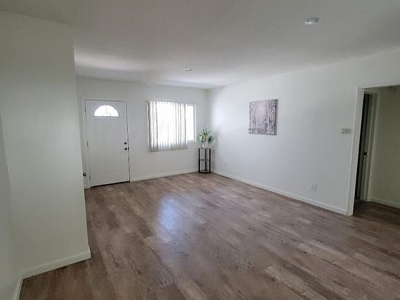 5th image of 22608 Ocean Ave #8