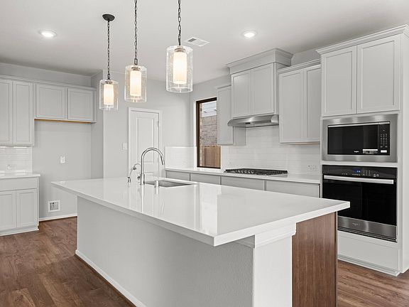6th image of this home