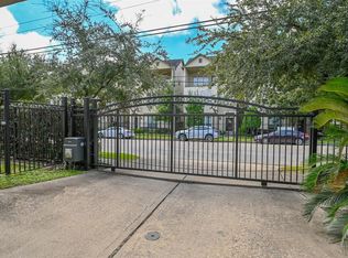 2905 Leeland St, Houston, TX 77003
