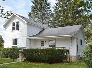203 E Read St, Marcellus, MI 49067