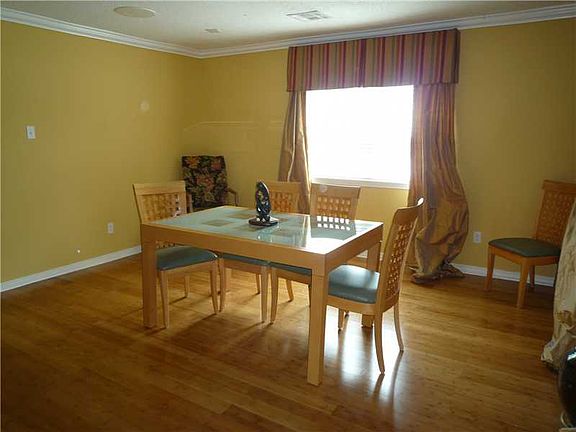 2nd image of 1650 Kabel Dr