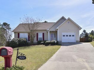 909 Gum Bluff Ct, Lexington, SC 29073