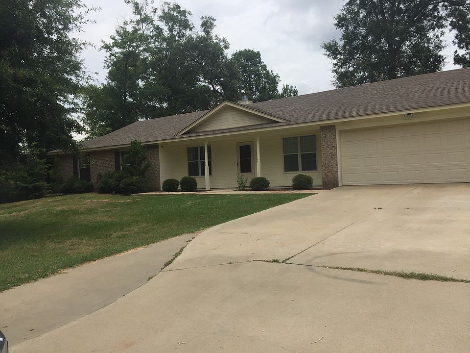1st image of 130 Sugar Creek Dr