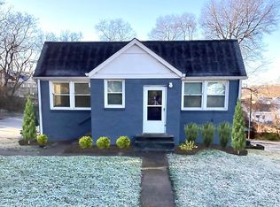 1010 Carolyn Ave, Nashville, TN 37216