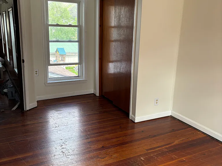 423 Church St — Photo 20