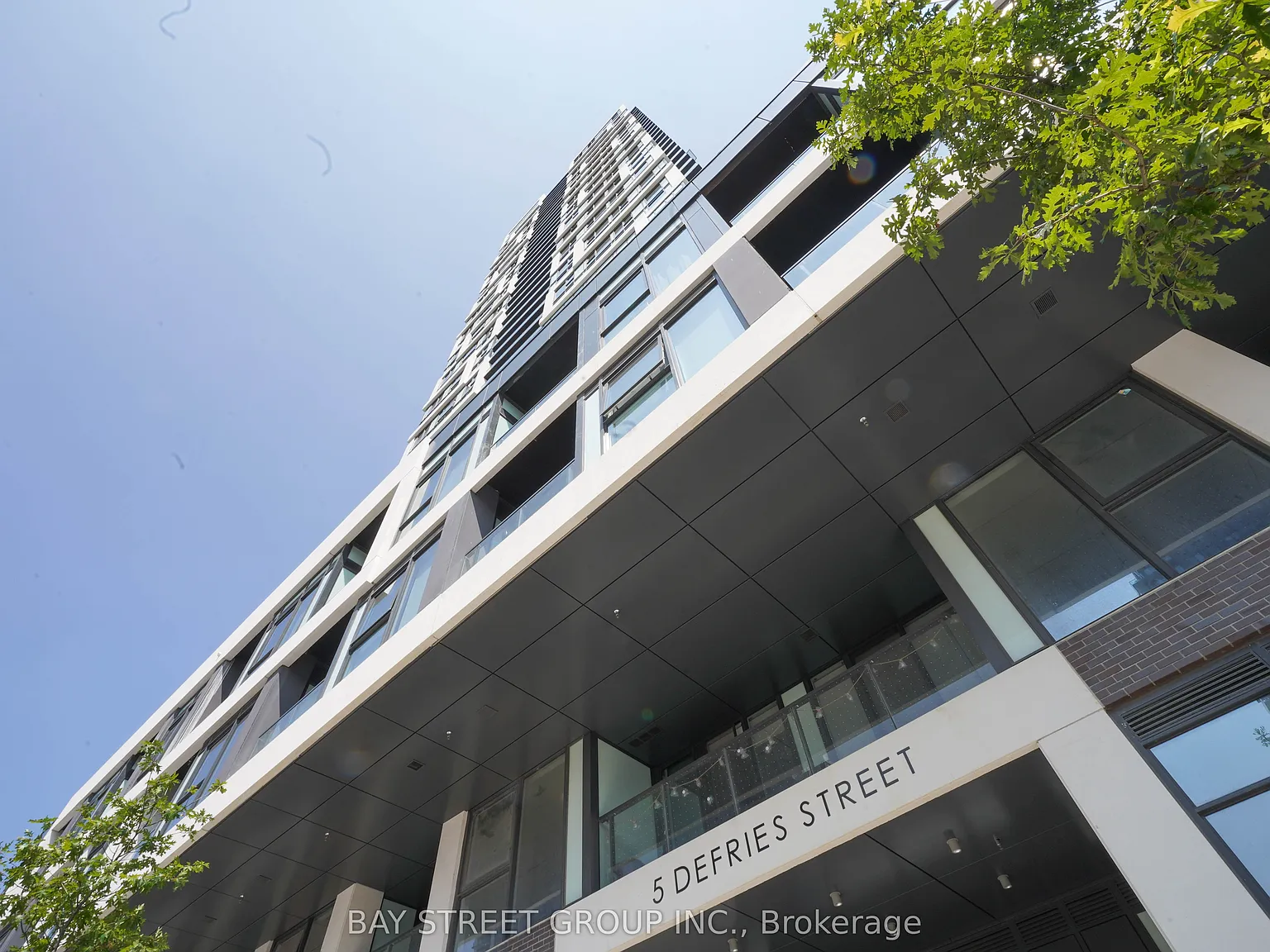 1 bed, $2,100 — Photo 4