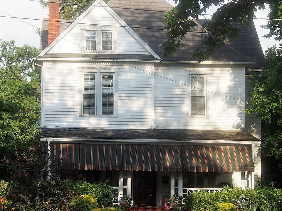 1st image of 108 N Paul St