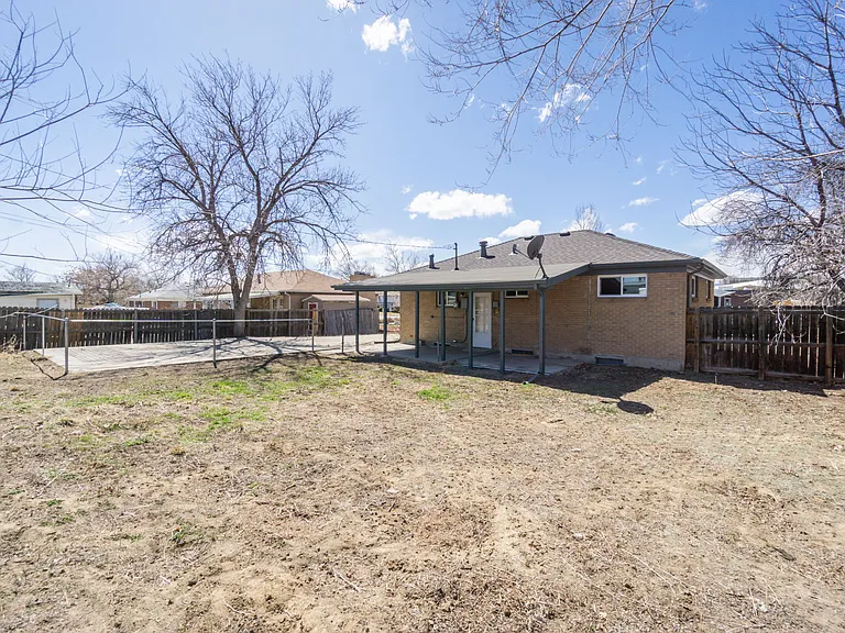 7028 Lipan St — Photo 15